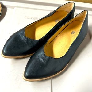 - Dr. Scholls leather loafers